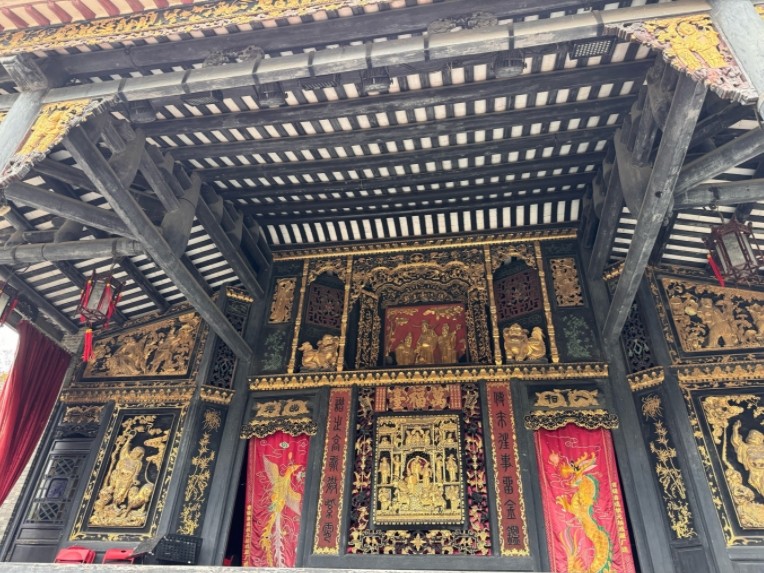 为什么有些人一进庙就头晕？天梓道长为你解析原因  商业资讯  第1张