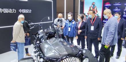 路威兰盾亮相2022中国摩博会，霸气车型惊艳现场 业界 第4张