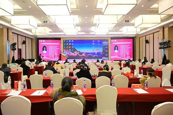 聚焦新技术、新理念 中国女医师协会肛肠专业委员会学术年会在蓉举行