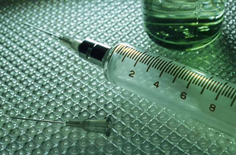 除了新冠疫苗，超龄“儿童”还需要接种哪些疫苗获得保护?