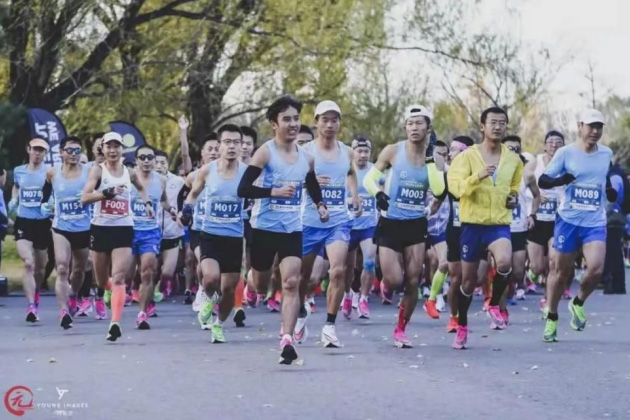 元大都上海马拉松2.jpg