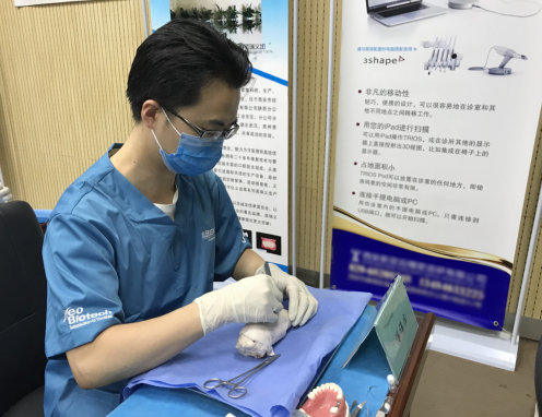 口腔种植专家潘伟宇：这一路走来，不变的是初心，进步的是医心